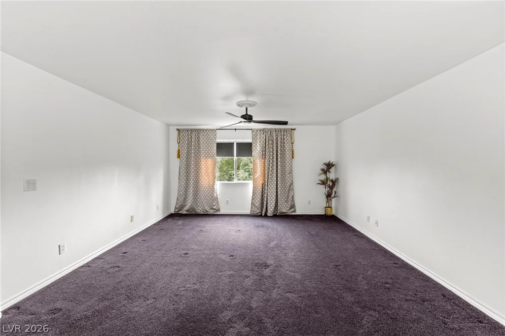 10338 Castle Springs, Las Vegas, NV 89178