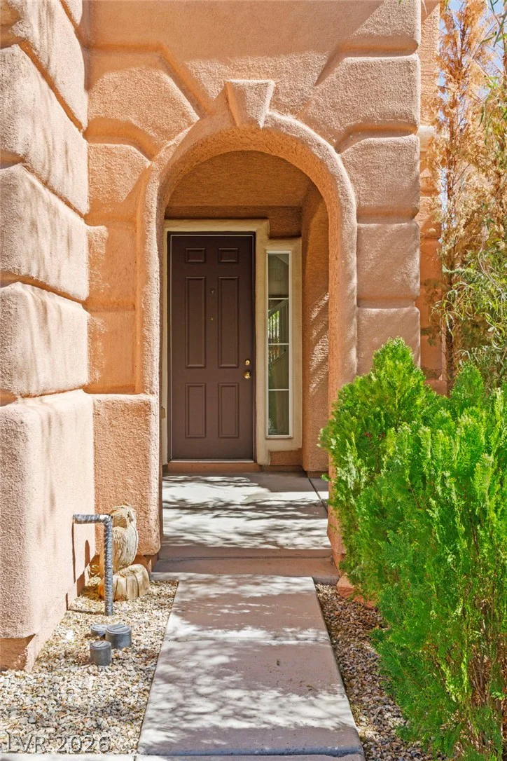 10338 Castle Springs, Las Vegas, NV 89178