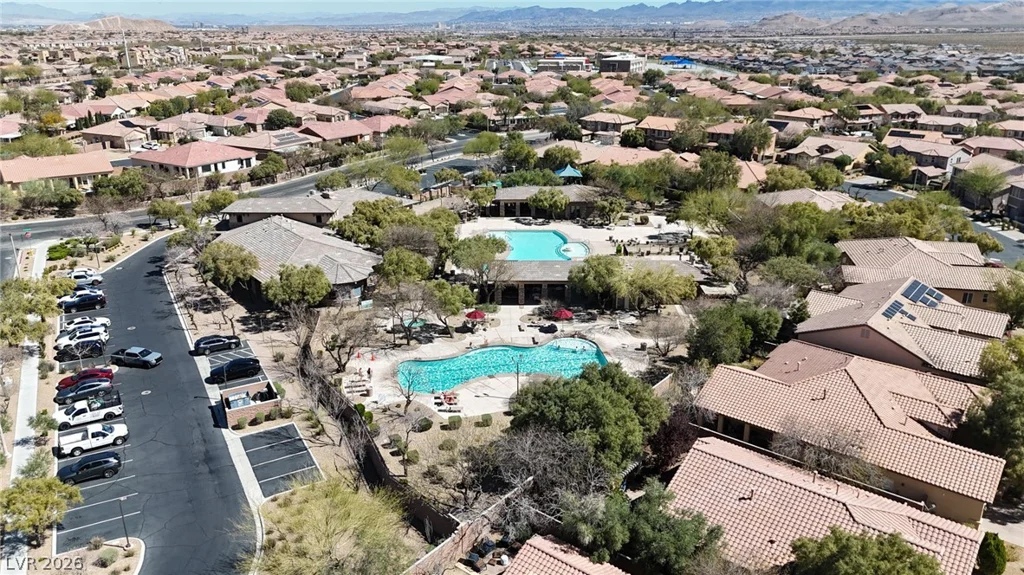 10338 Castle Springs, Las Vegas, NV 89178