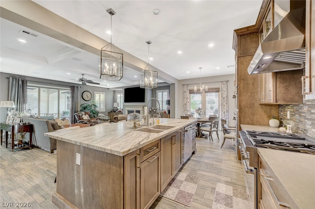 81 Navarra Canyon, Las Vegas, NV 89138