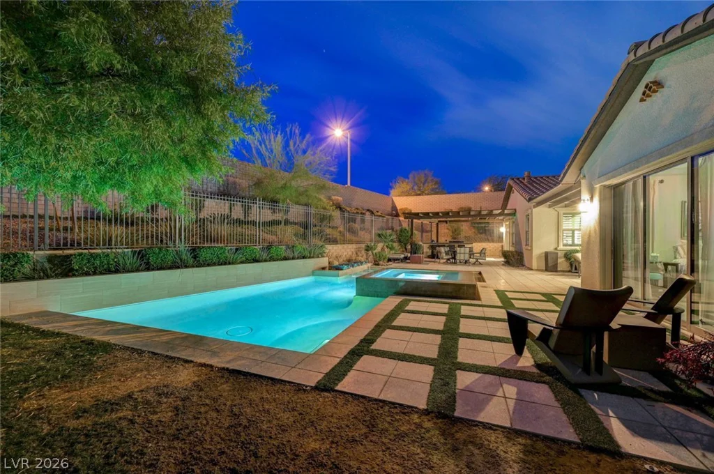 81 Navarra Canyon, Las Vegas, NV 89138