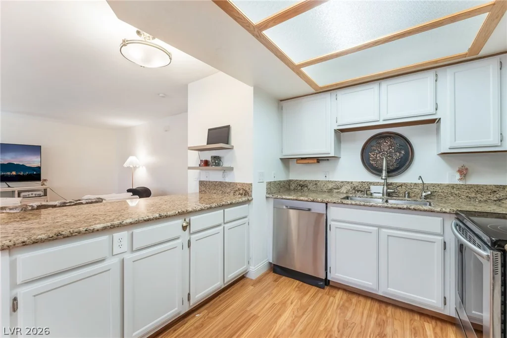 1305 Markwood, Las Vegas, NV 89128