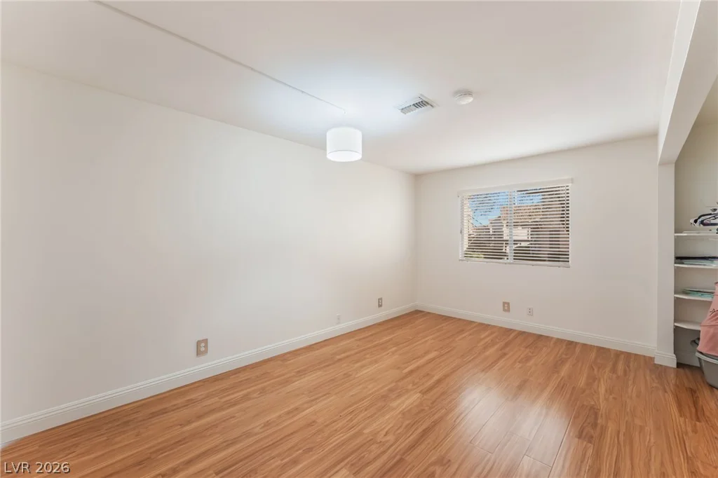 1305 Markwood, Las Vegas, NV 89128