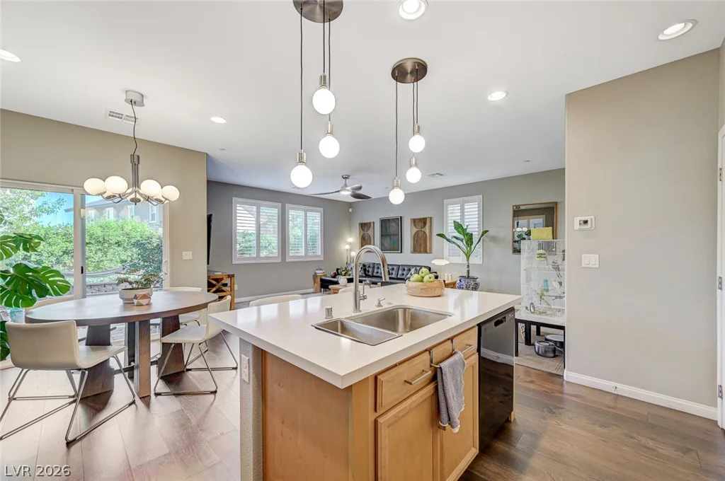 126 Ella Ashman, Henderson, NV 89011