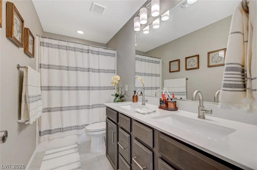 126 Ella Ashman, Henderson, NV 89011