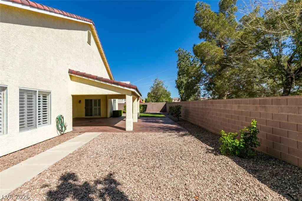 265 Farris, Las Vegas, NV 89183