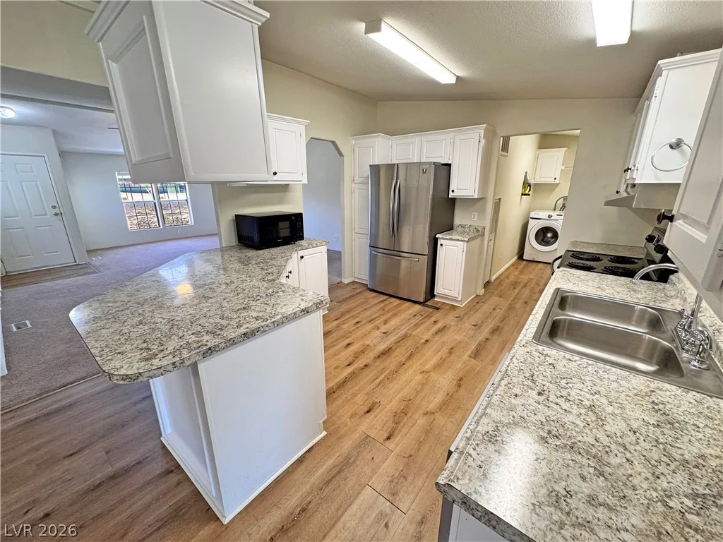 2860 Rainbow, Pahrump, NV 89048