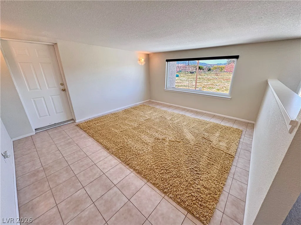 2860 Rainbow, Pahrump, NV 89048
