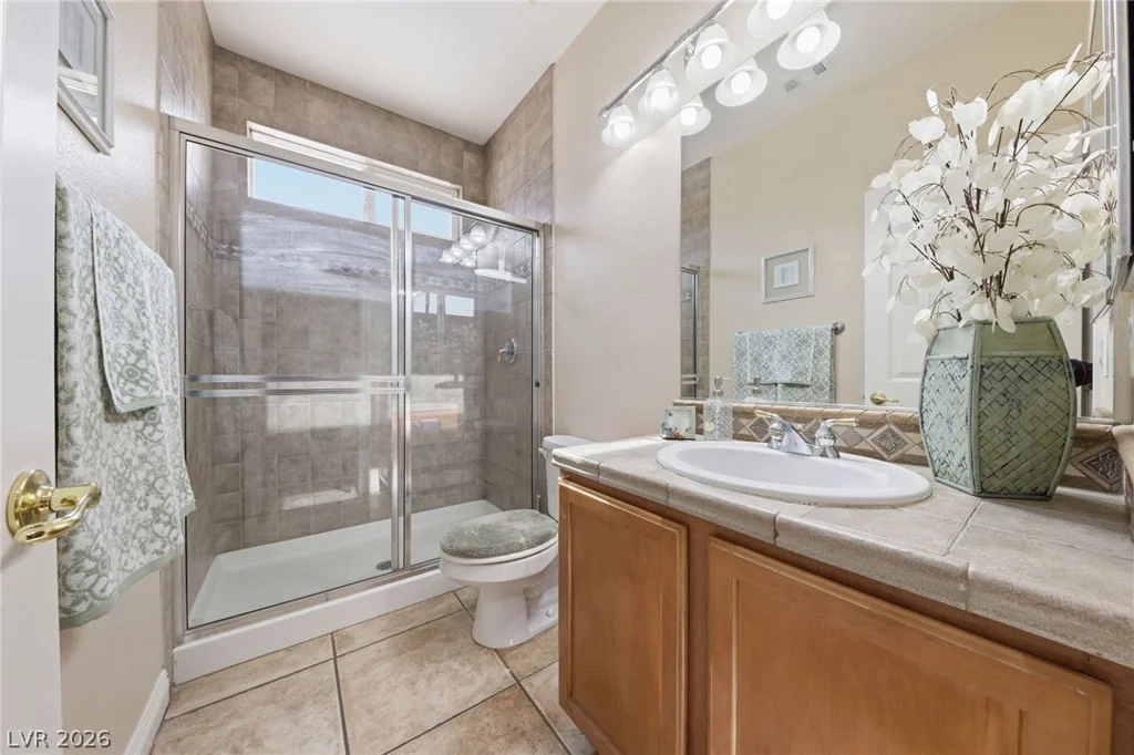 10029 Central Valley, Las Vegas, NV 89149