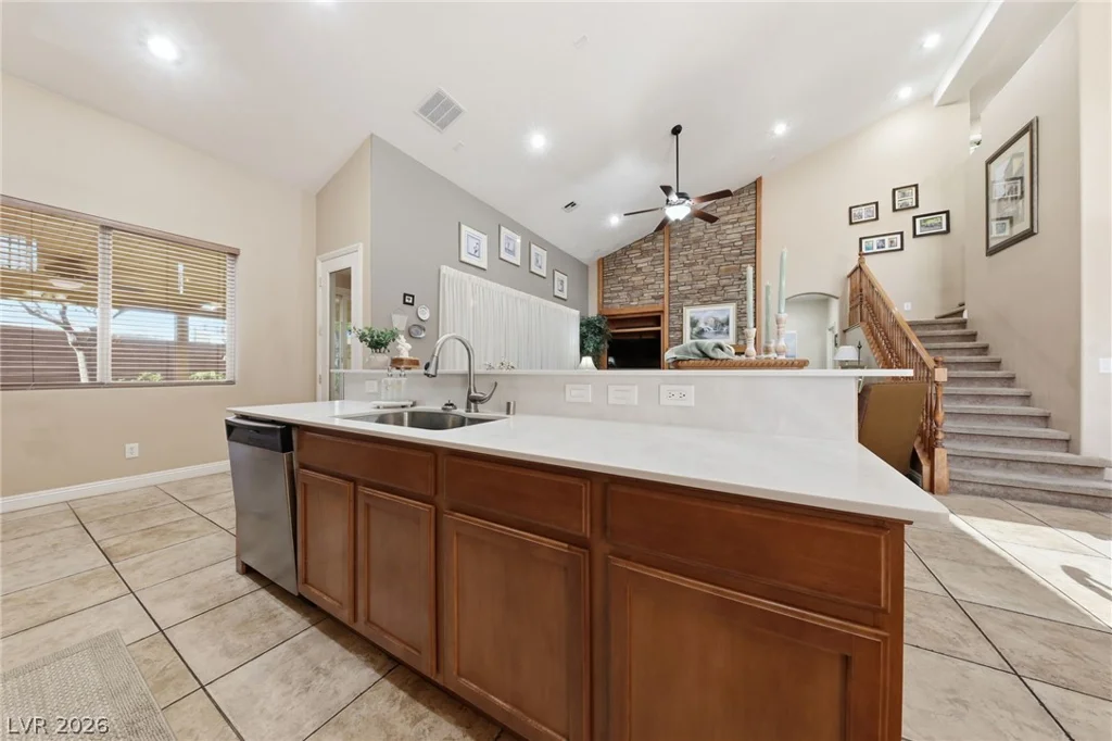 10029 Central Valley, Las Vegas, NV 89149