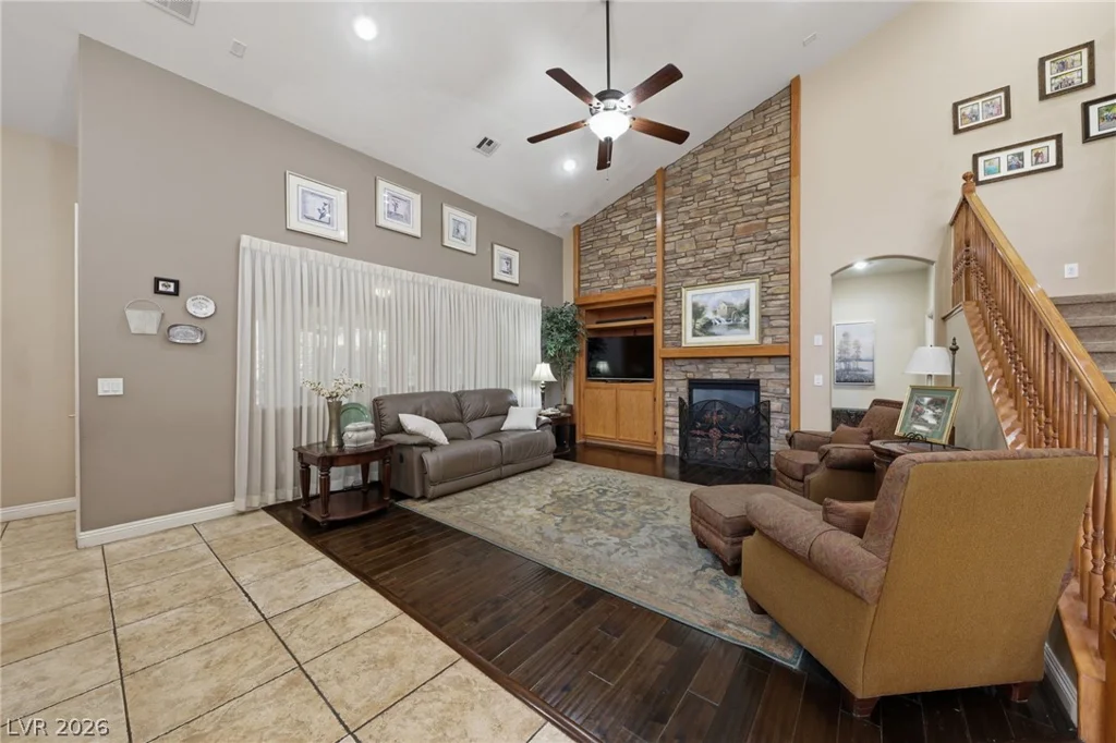 10029 Central Valley, Las Vegas, NV 89149
