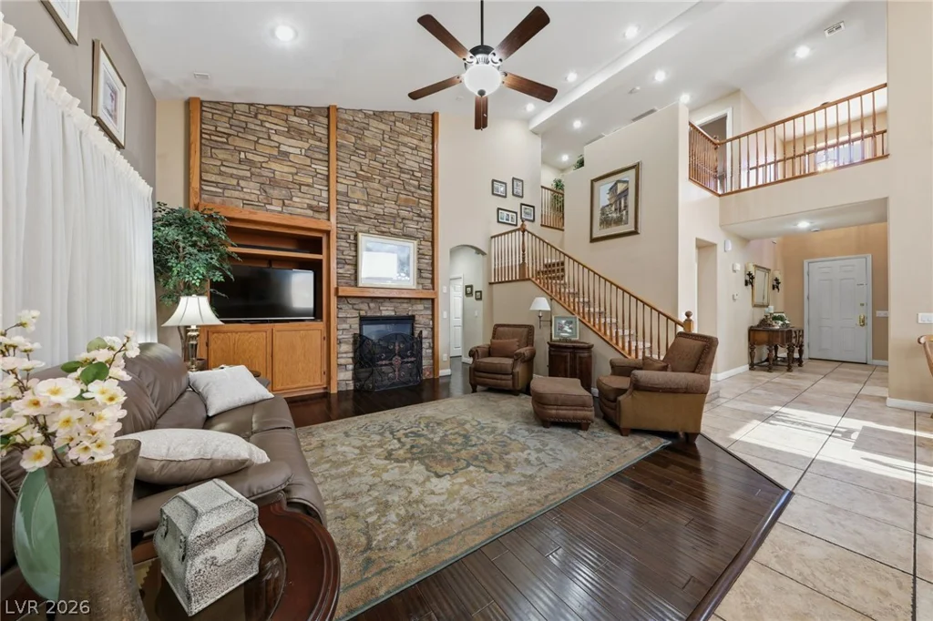 10029 Central Valley, Las Vegas, NV 89149