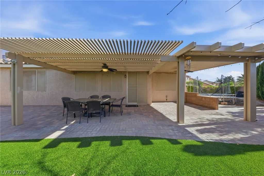 10029 Central Valley, Las Vegas, NV 89149