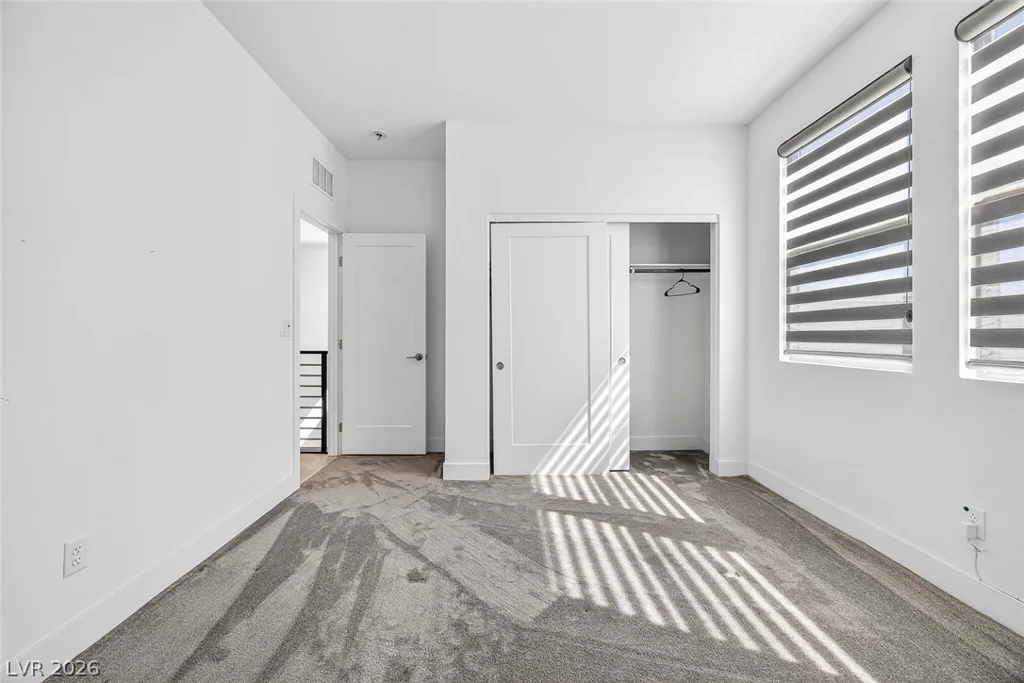 6118 Rock Arch, Las Vegas, NV 89141
