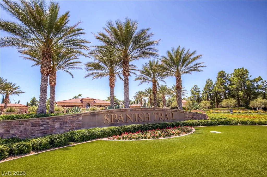 8243 Round Hills, Las Vegas, NV 89113