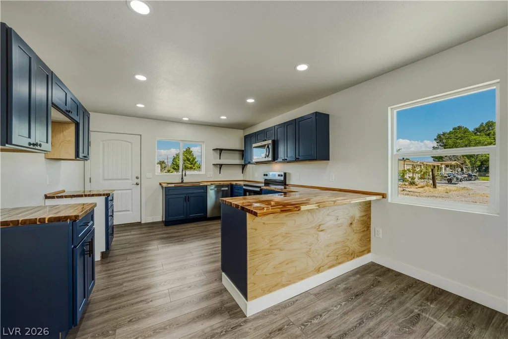 1670 Windsong, Pahrump, NV 89048