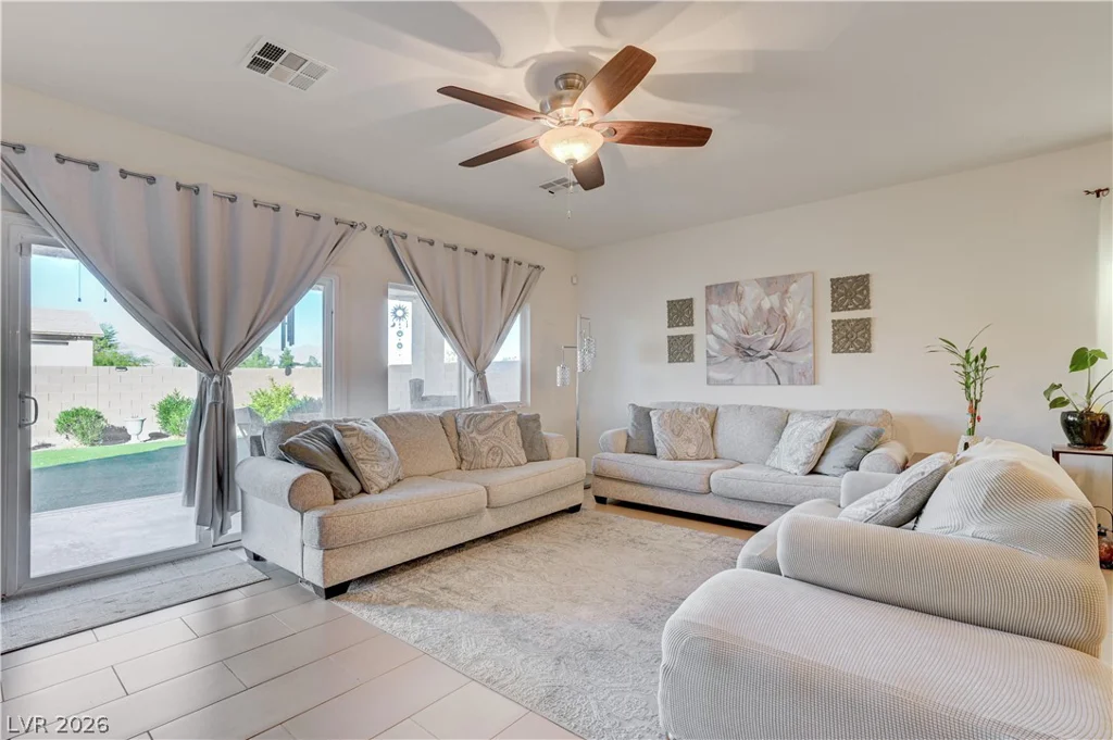 1408 Fantastic, North Las Vegas, NV 89081
