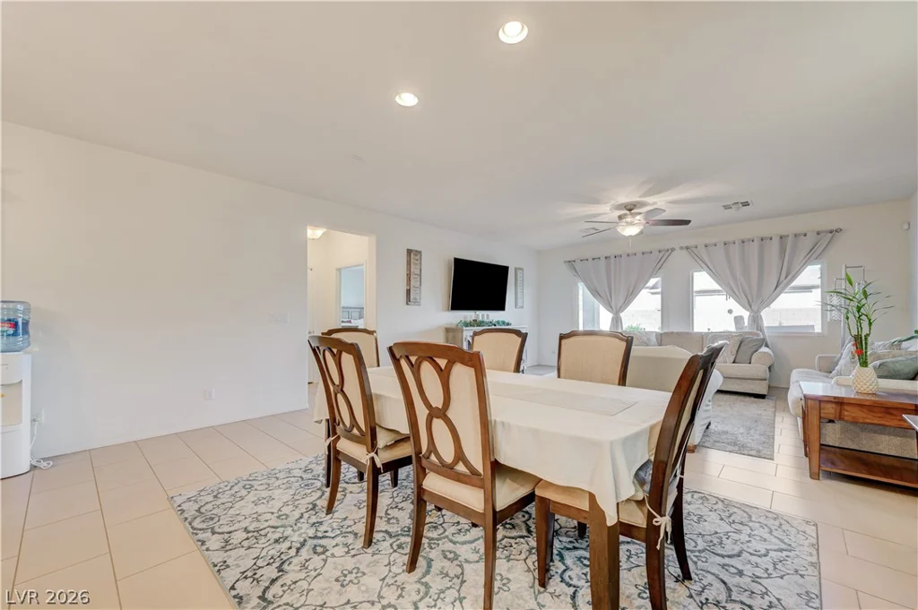 1408 Fantastic, North Las Vegas, NV 89081