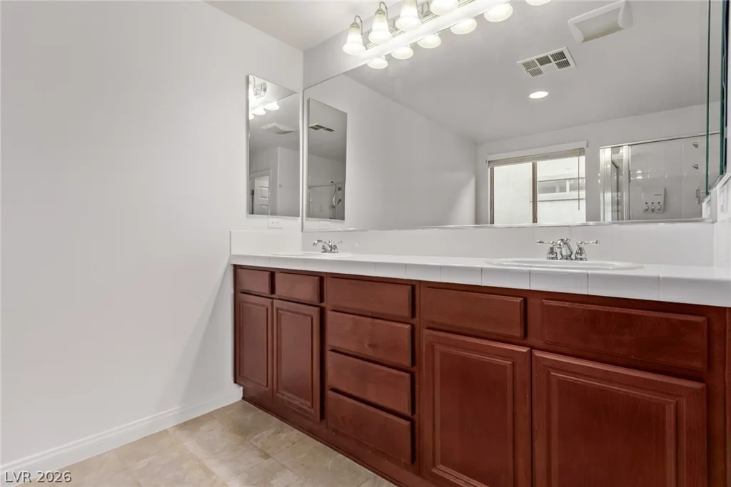 2109 Red Gate, North Las Vegas, NV 89081