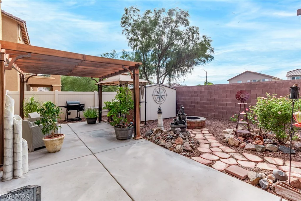 2109 Red Gate, North Las Vegas, NV 89081