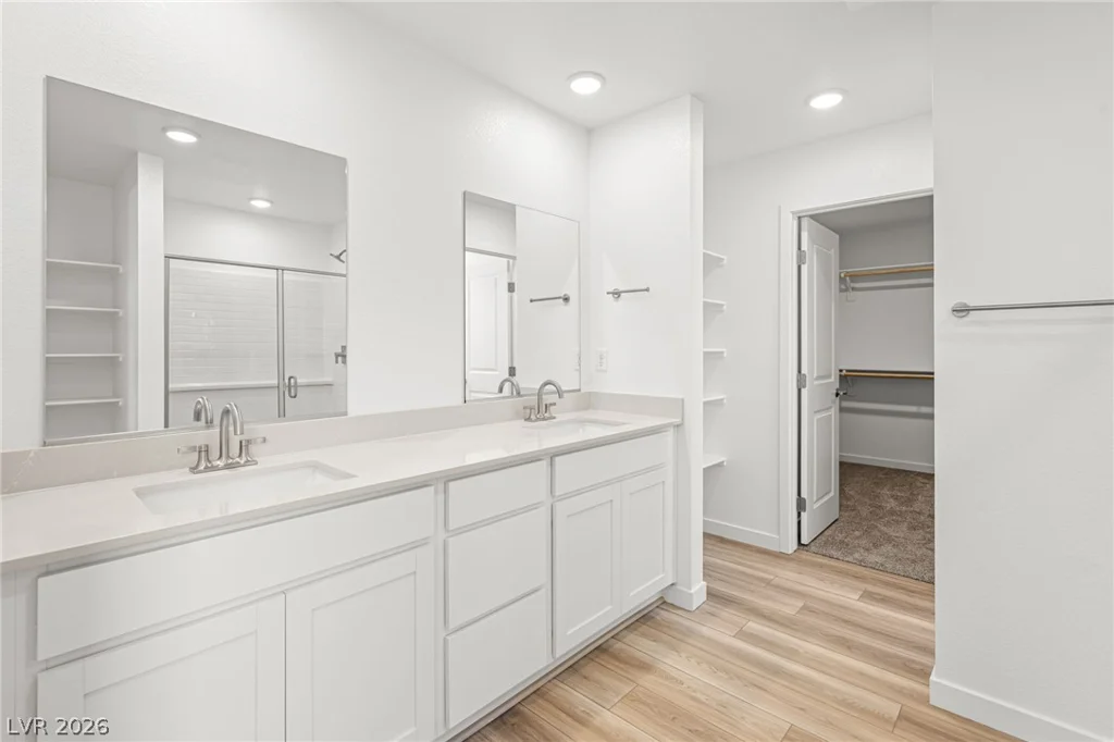 5045 Corbindale, North Las Vegas, NV 89031