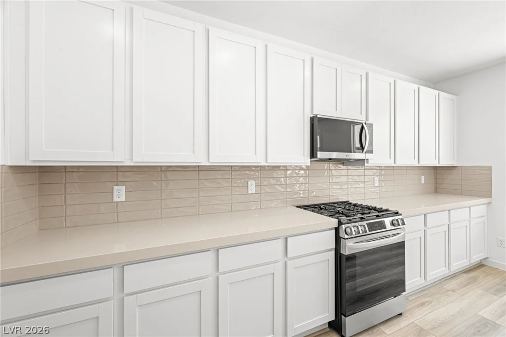 5045 Corbindale, North Las Vegas, NV 89031
