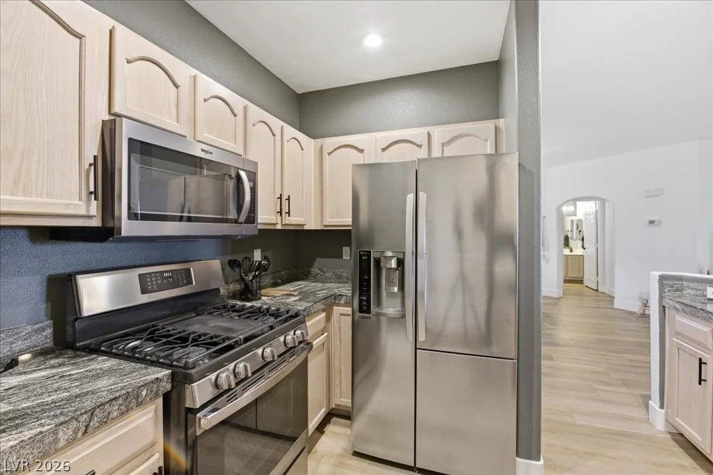 1700 Hills Of Red, Las Vegas, NV 89128