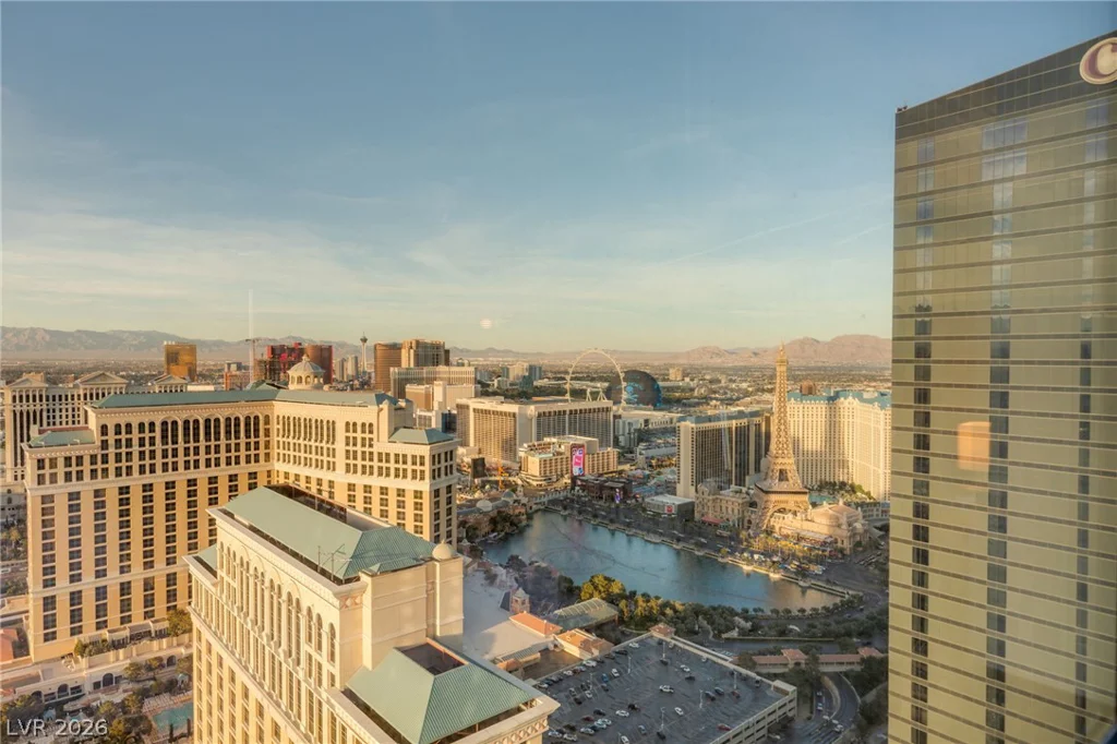 2600 Harmon, Las Vegas, NV 89158