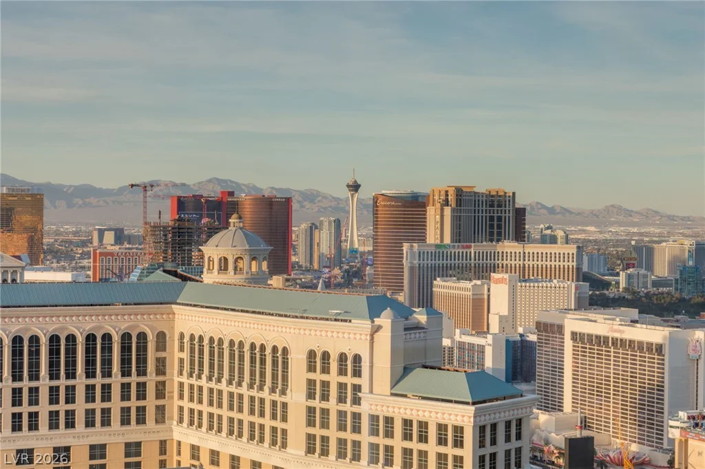 2600 Harmon, Las Vegas, NV 89158