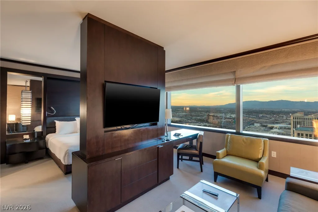 2600 Harmon, Las Vegas, NV 89158