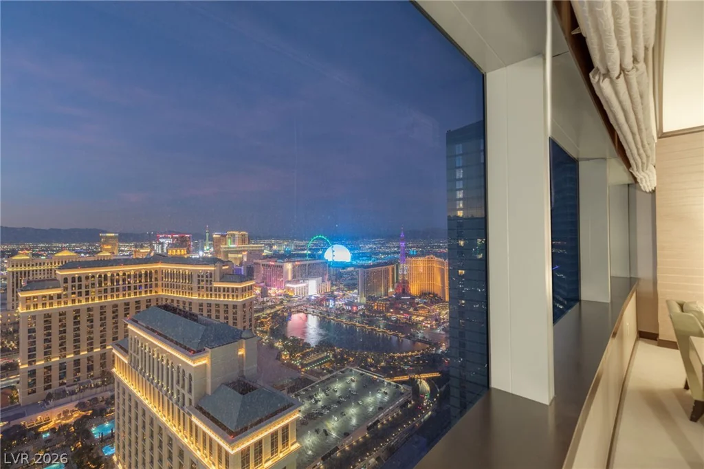 2600 Harmon, Las Vegas, NV 89158