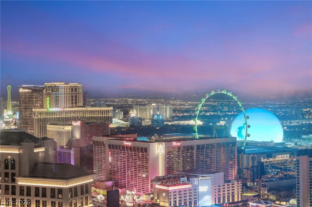 2600 Harmon, Las Vegas, NV 89158