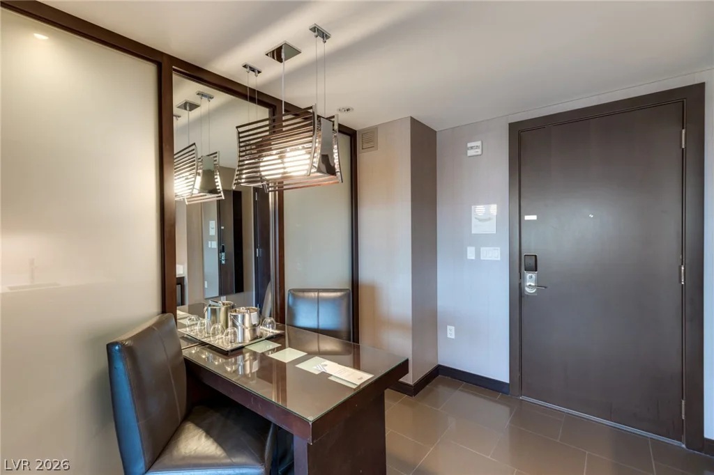 2600 Harmon, Las Vegas, NV 89158