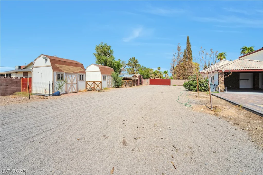 4065 Maulding, Las Vegas, NV 89139