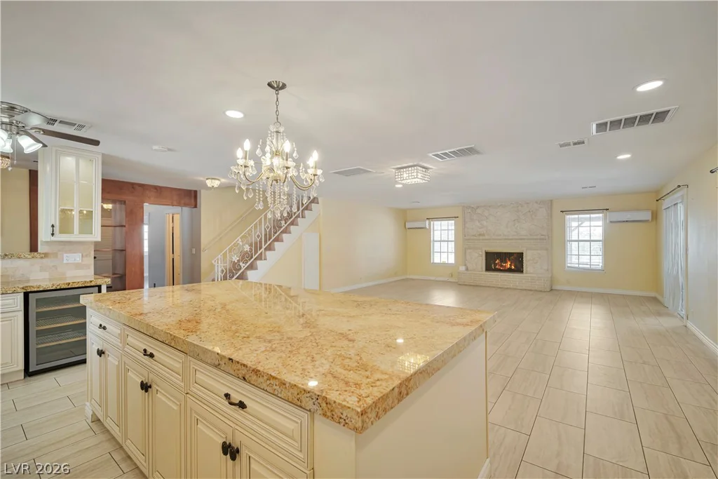 4065 Maulding, Las Vegas, NV 89139