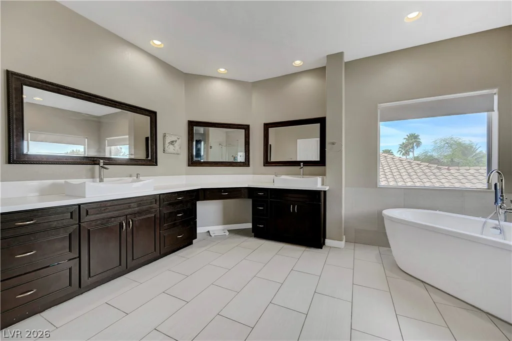 94 Ancient Hills, Henderson, NV 89074
