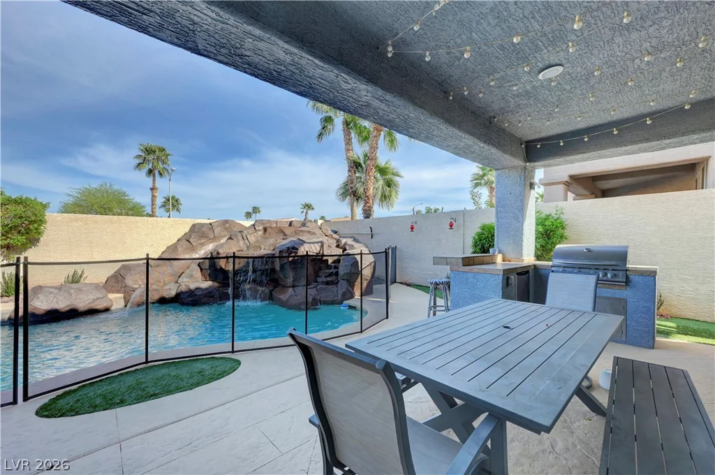 94 Ancient Hills, Henderson, NV 89074