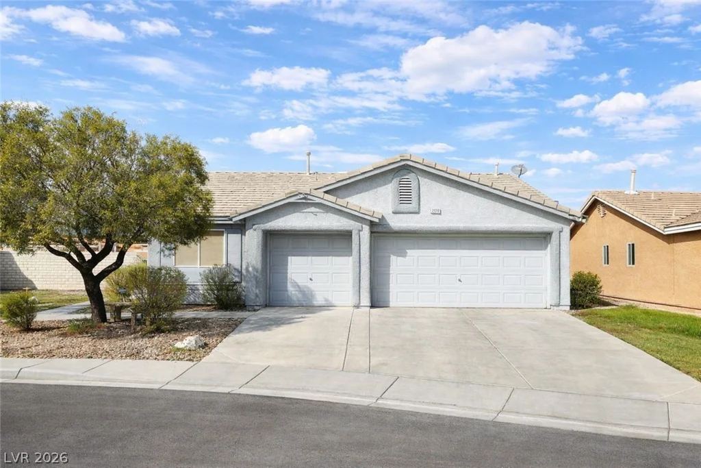 2220 Fountain Valley, North Las Vegas, NV 89031