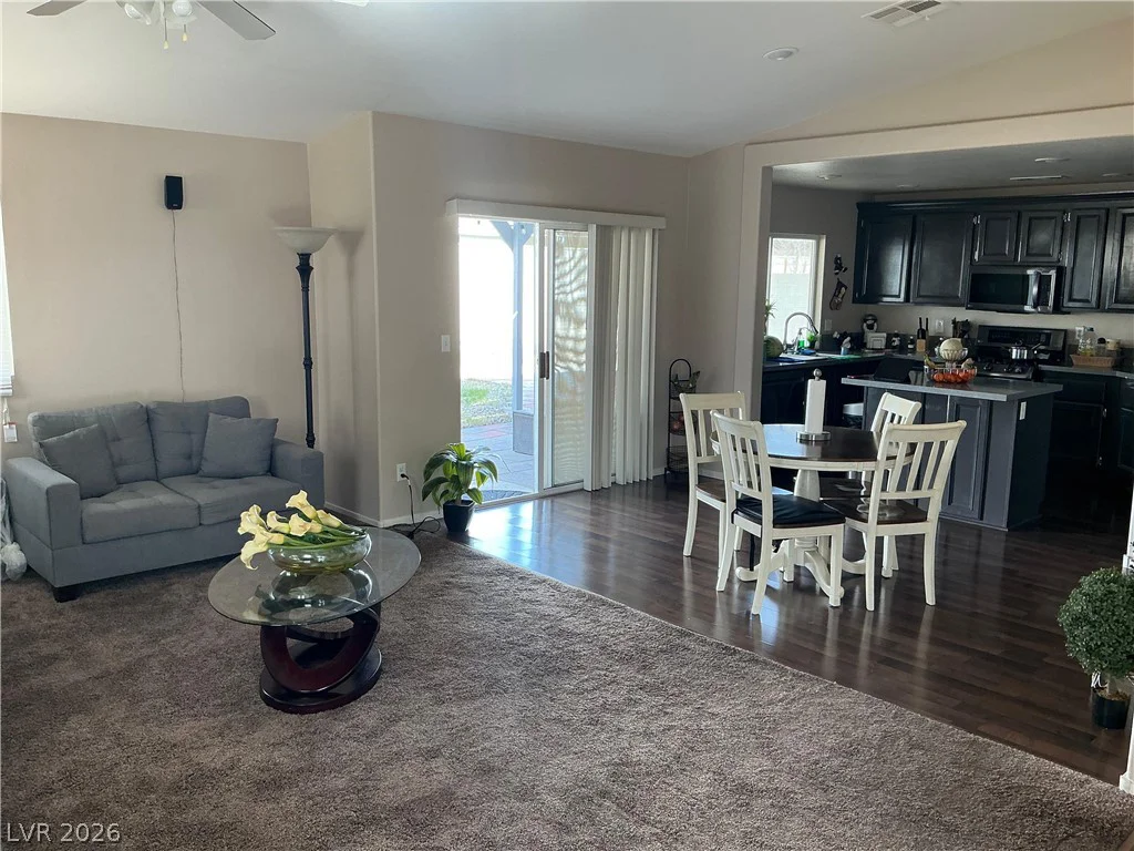 2220 Fountain Valley, North Las Vegas, NV 89031