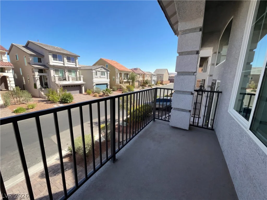 10125 Herons Rise, Las Vegas, NV 89141