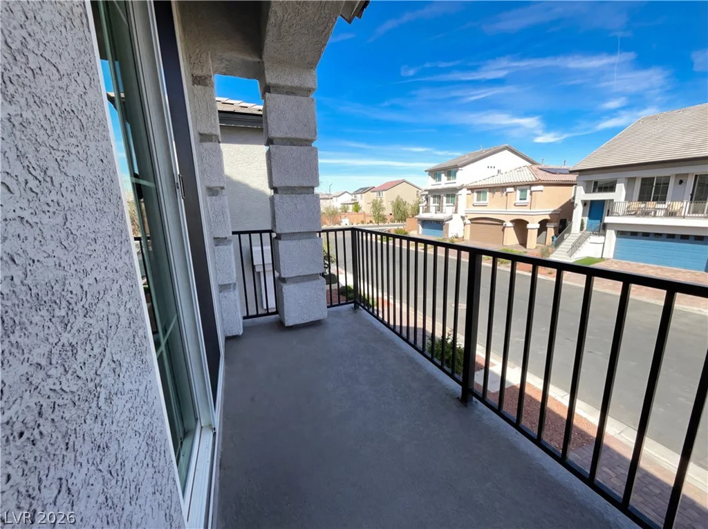 10125 Herons Rise, Las Vegas, NV 89141
