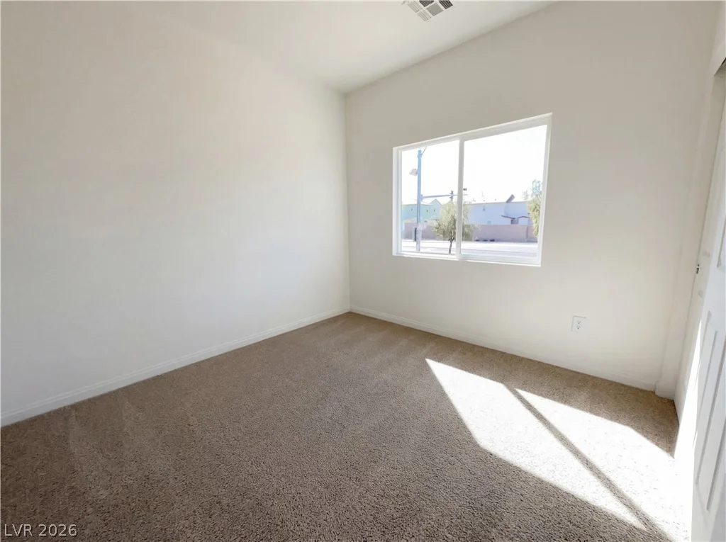 10125 Herons Rise, Las Vegas, NV 89141