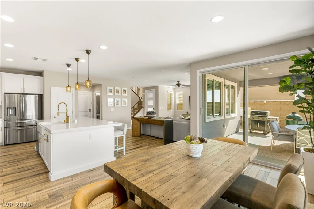12477 Dolan Point, Las Vegas, NV 89138