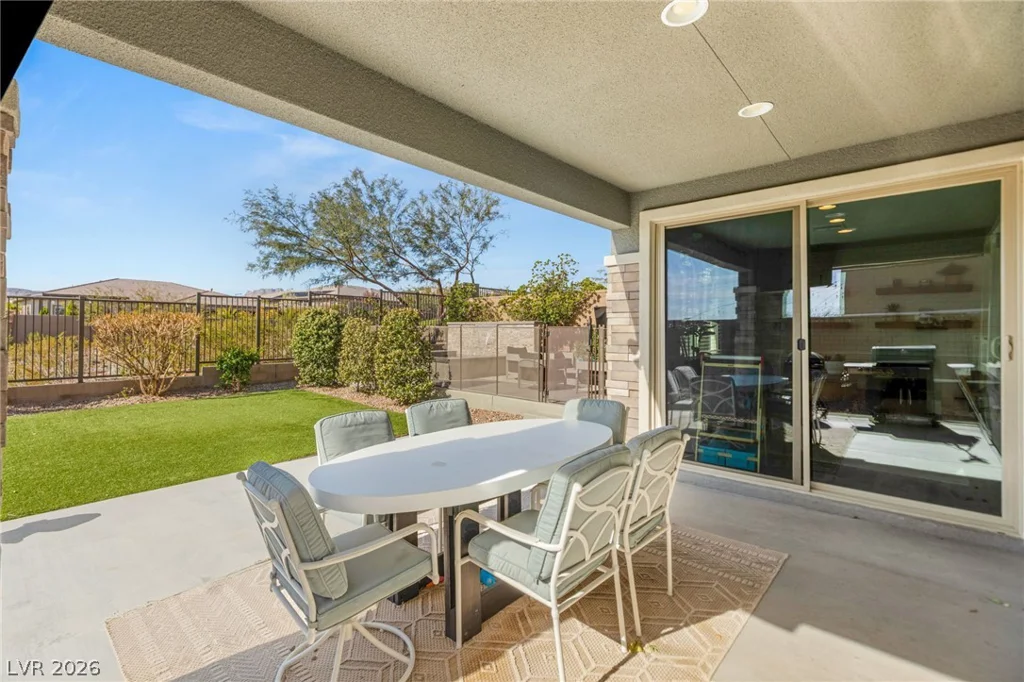 12477 Dolan Point, Las Vegas, NV 89138