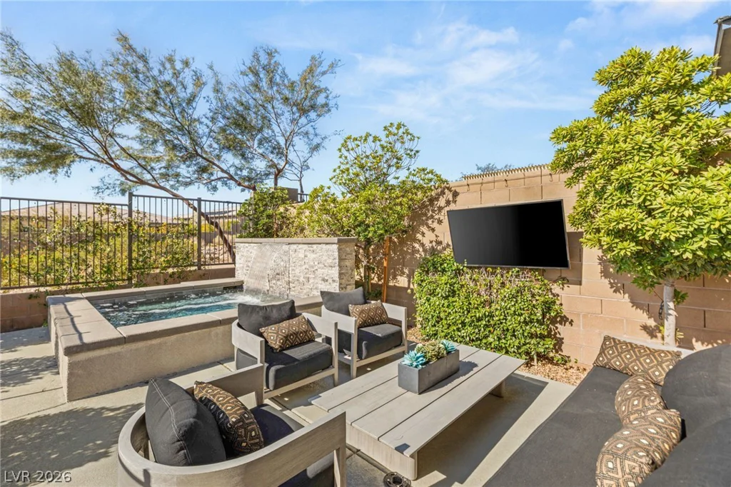 12477 Dolan Point, Las Vegas, NV 89138
