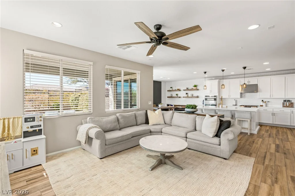 12477 Dolan Point, Las Vegas, NV 89138