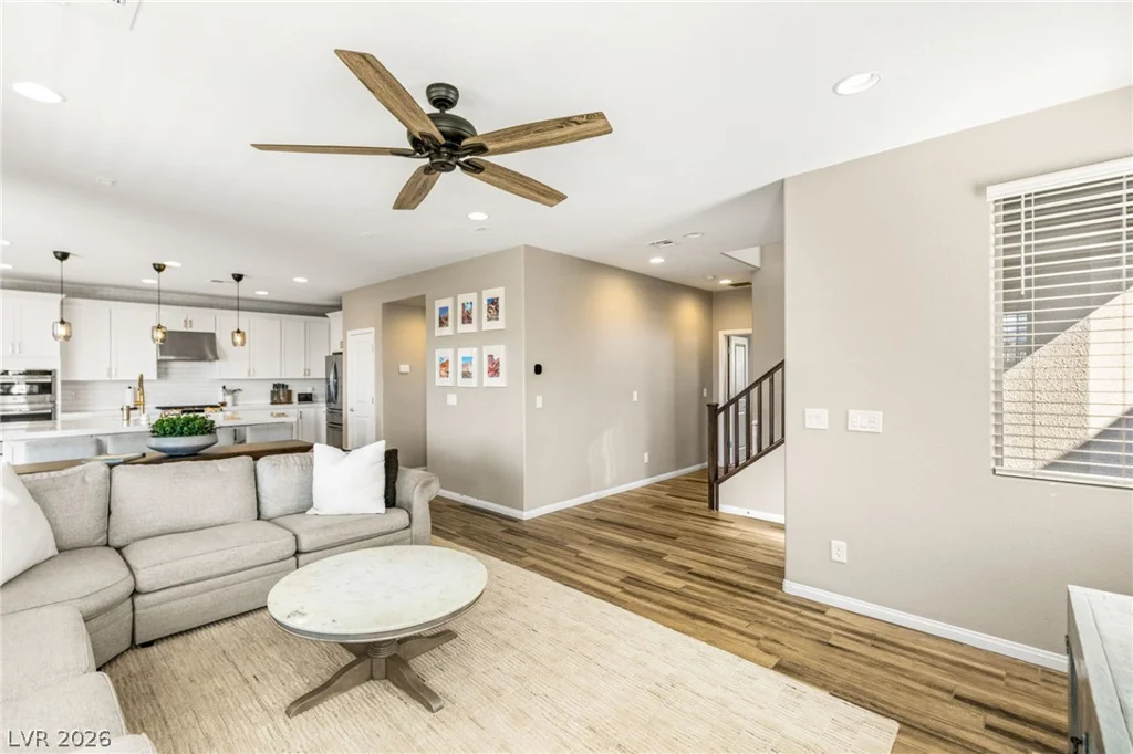 12477 Dolan Point, Las Vegas, NV 89138