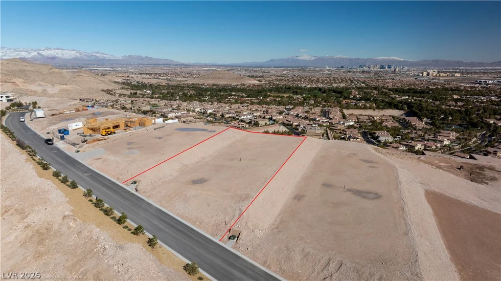 70 Clearview Summit, Las Vegas, NV 89141