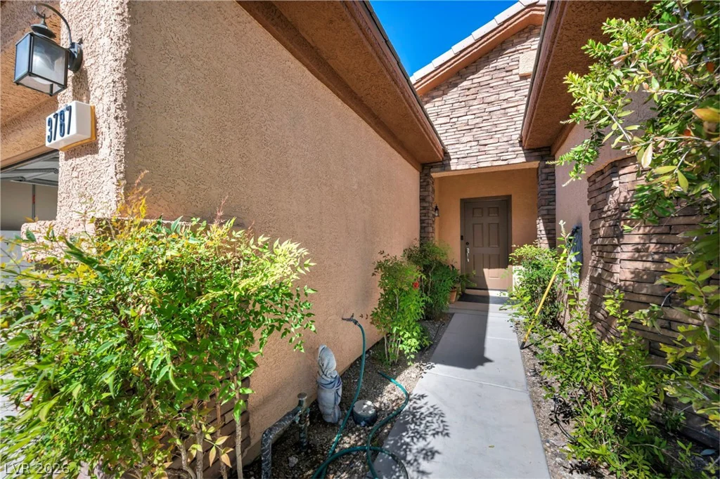 3787 Budenny, Las Vegas, NV 89122