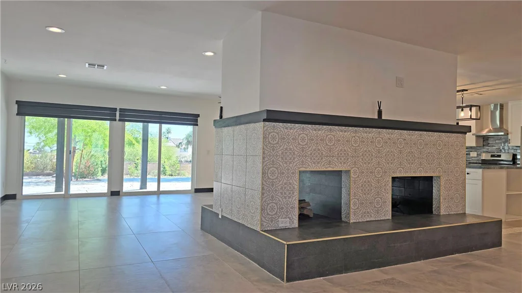 2870 Belcastro, Las Vegas, NV 89117